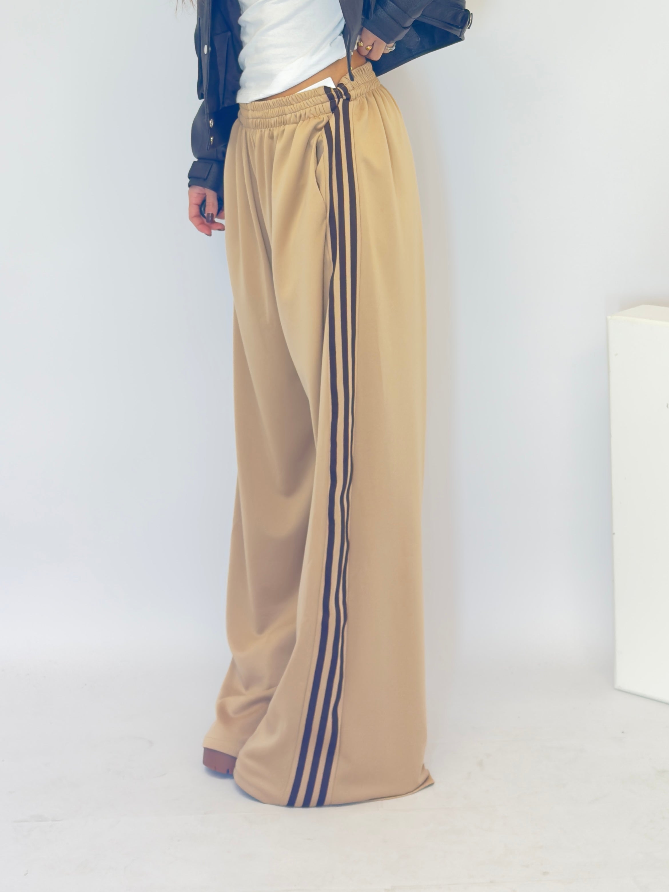 Pantalone Simil Adidas (preordine)